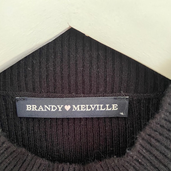 Brandy Melville Mock Neck Top - Picture 2 of 5